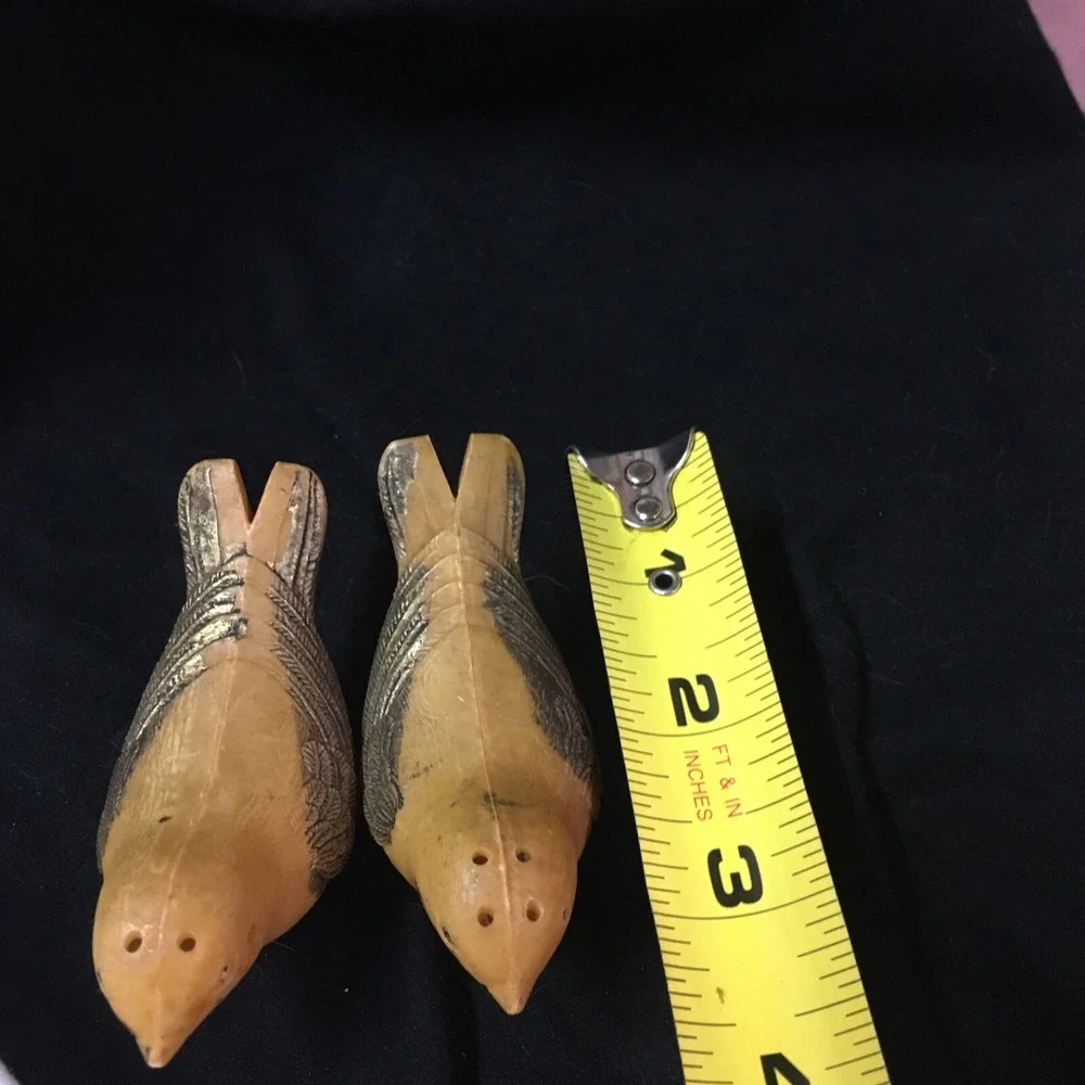 Vintage 1950's  Bird Salt and Pepper‎ Shakers Hong Kong Plastic